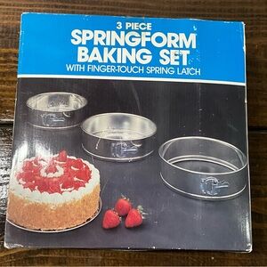 Vintage Three Piece Springform Baking Set IOB Taiwan R.O.C.